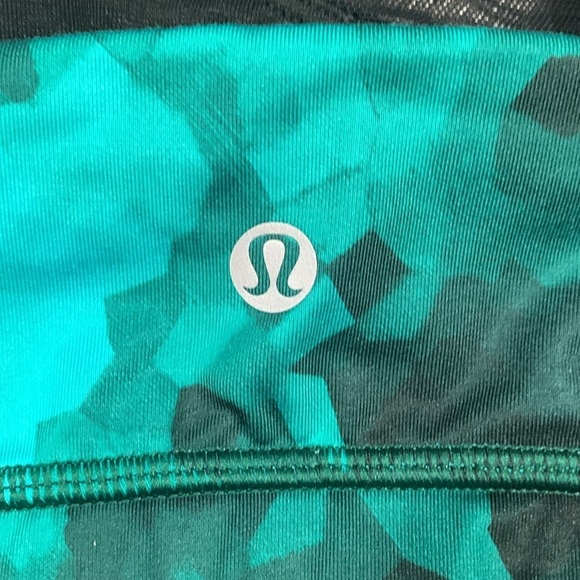 Lululemon Meshed Up Clouded Dreams Cosmic Teal Multi / Black Bra size 10 - Picture 7 of 10